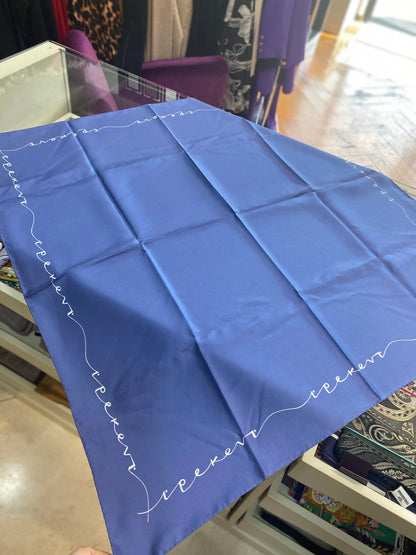 İPEKEVİ İMZALI EŞARP