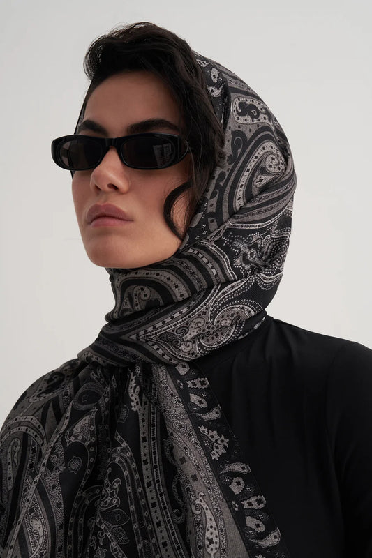 Jasmine Yün İpek Black