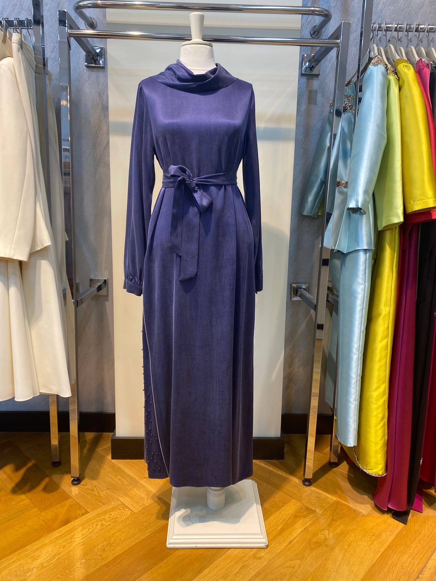 2057 Elbise Lacivert