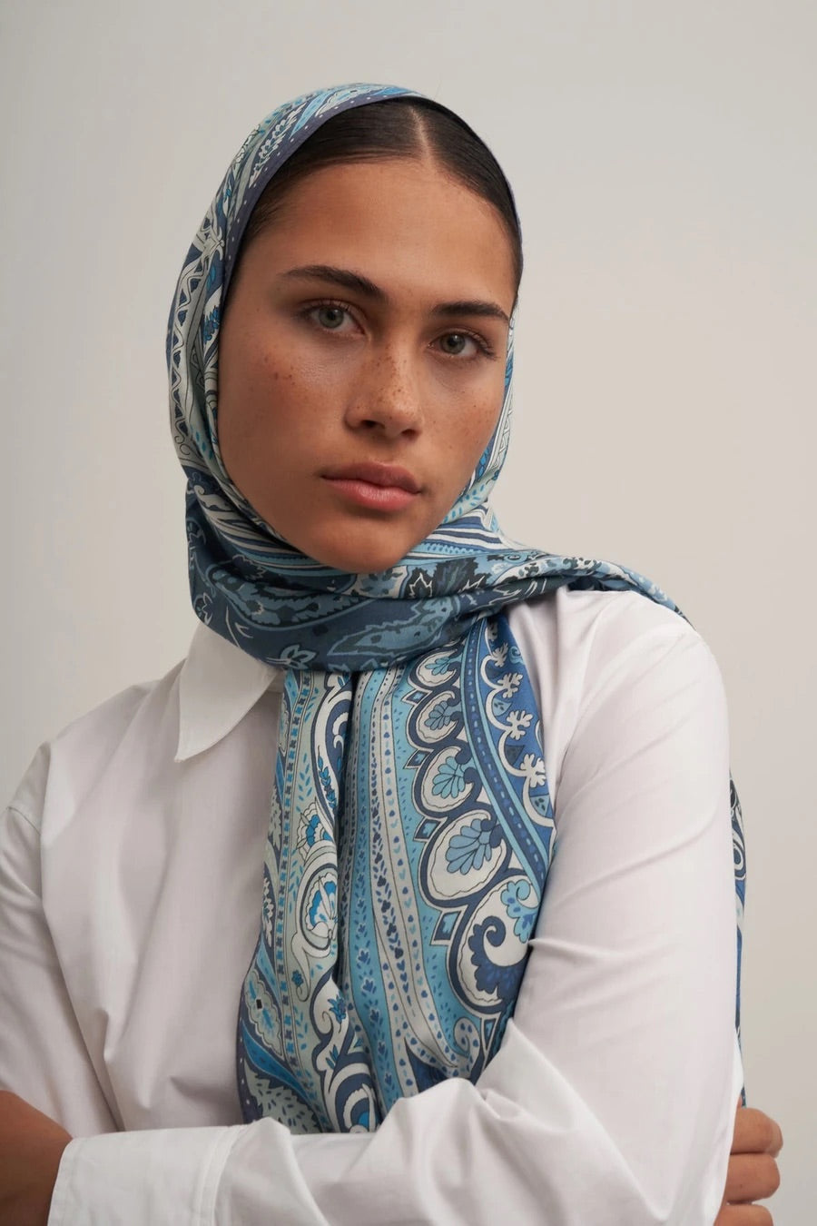 Lily Pamuk İpek Şal & Eşarp