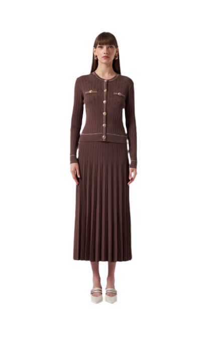 1315 Kısa Hırkalı Etekli Takım