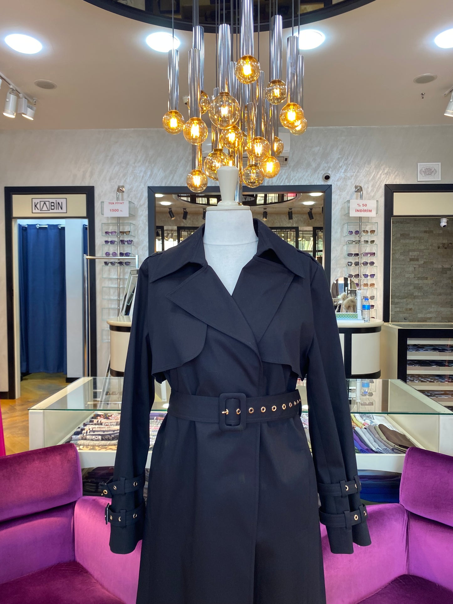 4203/26 Karmen Trenç