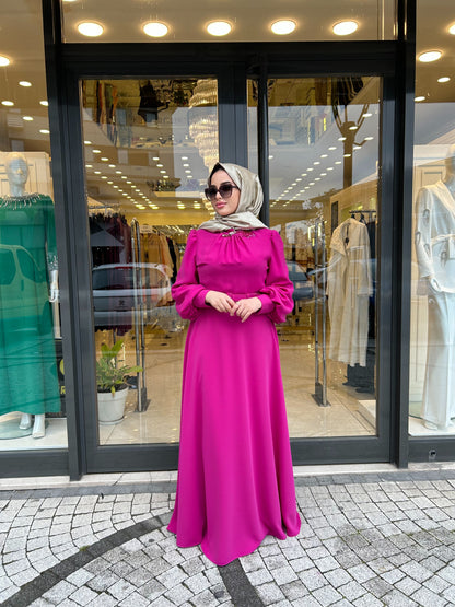 3149 Dilan Elbise Yaka Detaylı