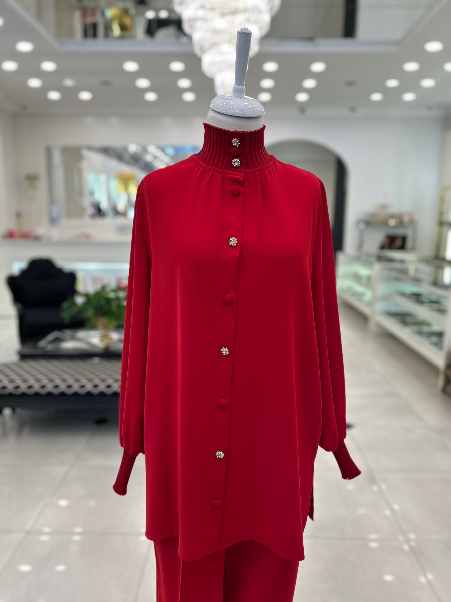 72032 Yaka ve Kol Triko Garnili Takım