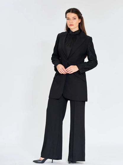9022 Güpürlü Ceket Pantolon Takım