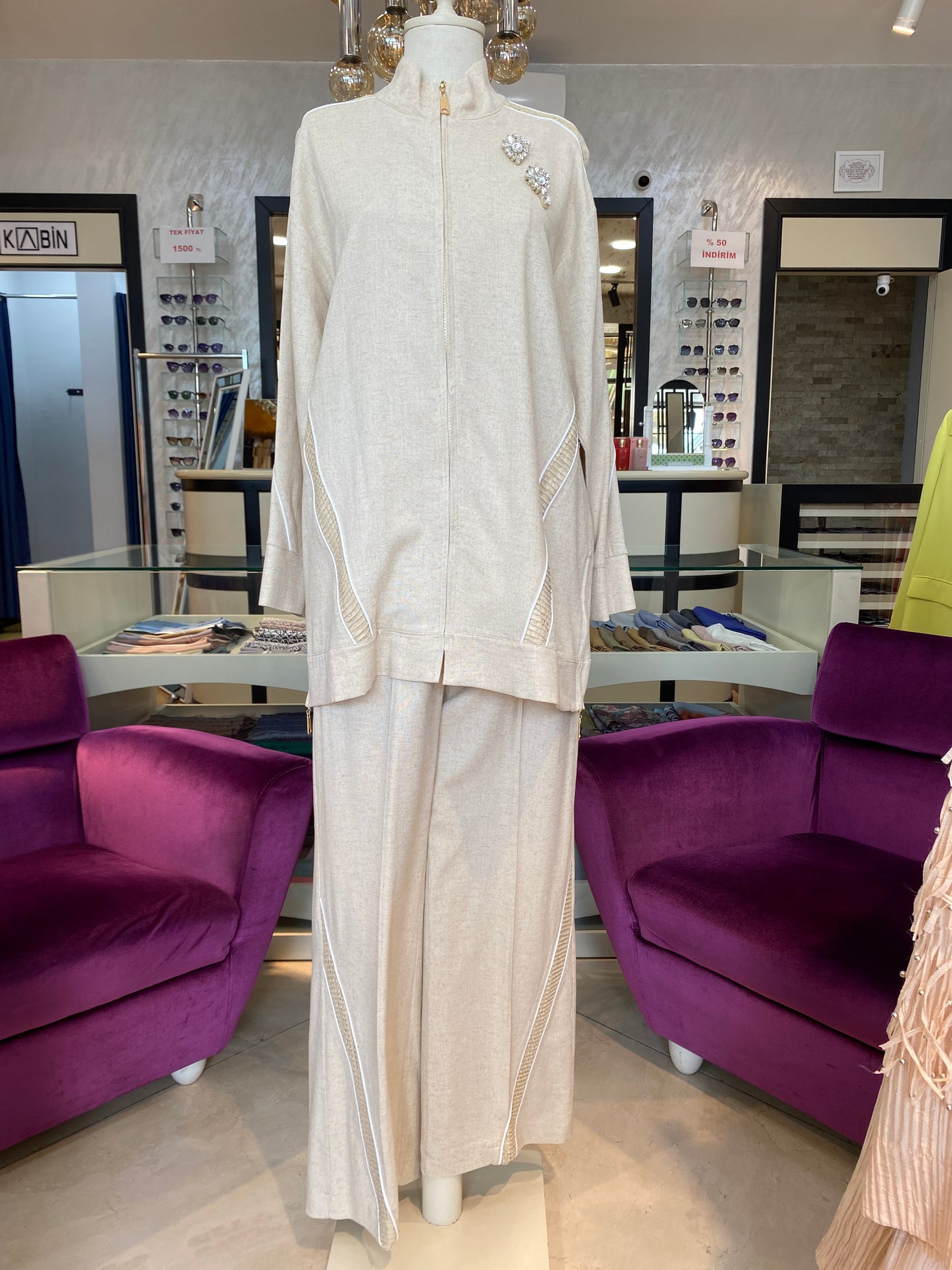 82142 Takım Taş