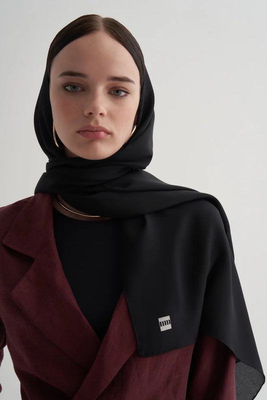 Black Silk Şal