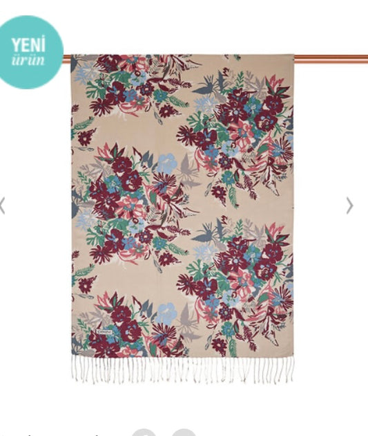 Desenli ipek şal