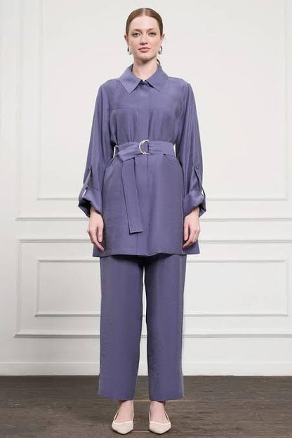 1050 Kemer Detaylı Pantolonlu Takım